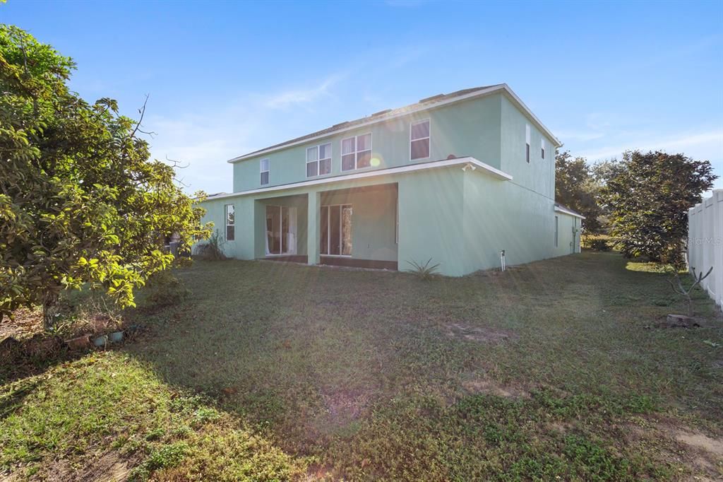 For Sale: $475,000 (5 beds, 4 baths, 3732 Square Feet)