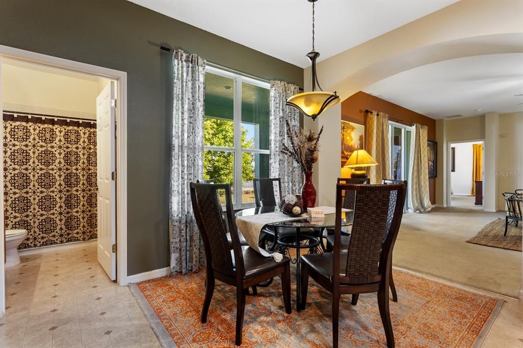 For Sale: $475,000 (5 beds, 4 baths, 3732 Square Feet)