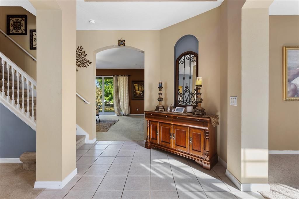 For Sale: $475,000 (5 beds, 4 baths, 3732 Square Feet)