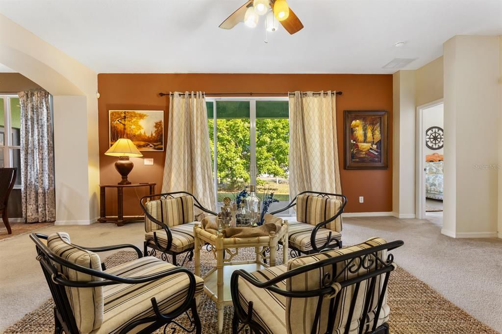 For Sale: $475,000 (5 beds, 4 baths, 3732 Square Feet)