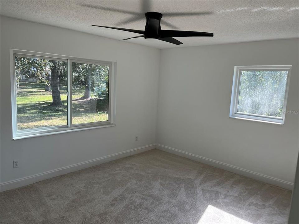 На продажу: $699,999 (3 спален, 2 ванн, 2694 Квадратных фут)