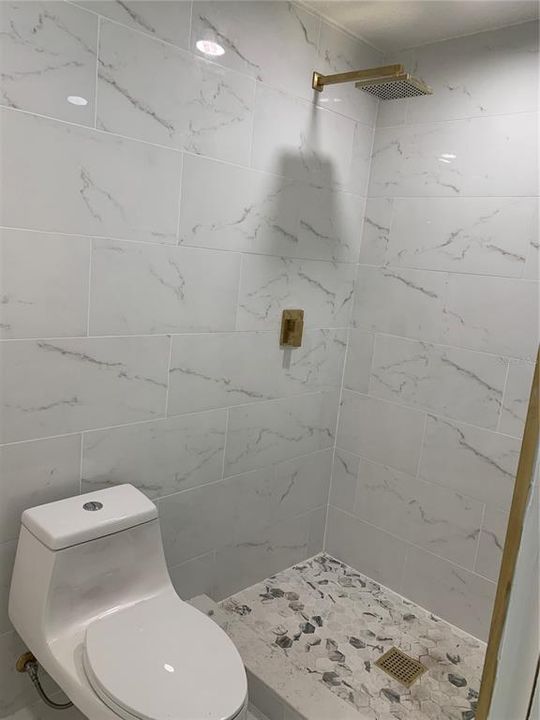 На продажу: $699,999 (3 спален, 2 ванн, 2694 Квадратных фут)