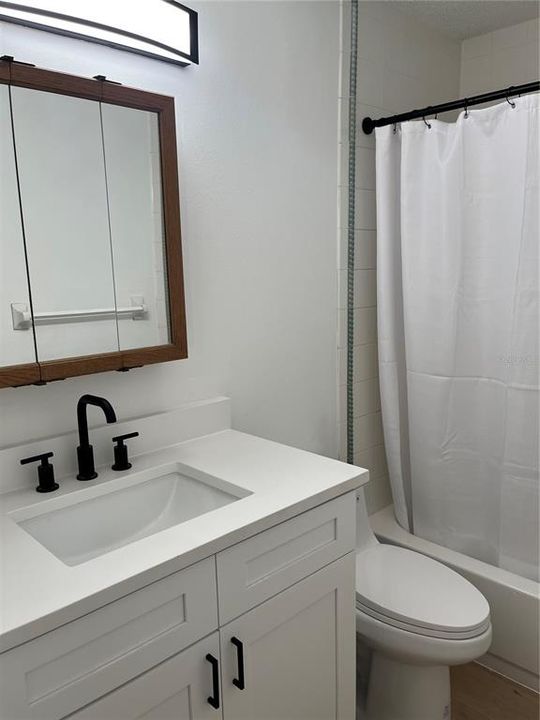 На продажу: $699,999 (3 спален, 2 ванн, 2694 Квадратных фут)