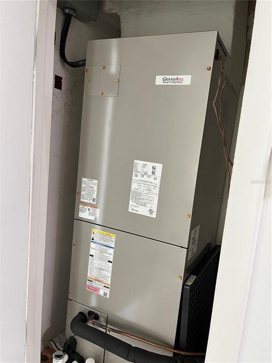 На продажу: $699,999 (3 спален, 2 ванн, 2694 Квадратных фут)