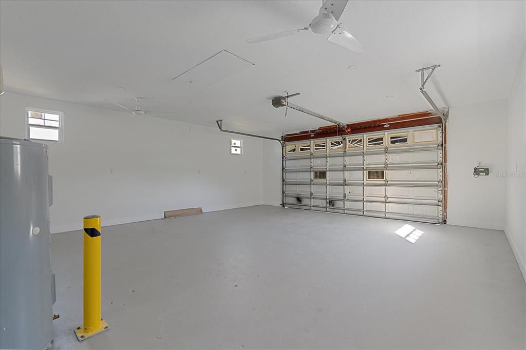 En Venta: $619,950 (4 camas, 3 baños, 2086 Pies cuadrados)