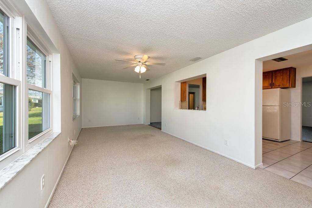 На продажу: $360,000 (2 спален, 2 ванн, 1576 Квадратных фут)