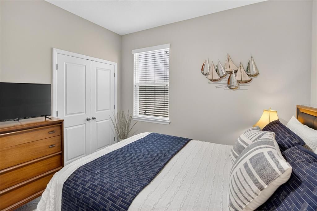 出租: $3,200 (4 贝兹, 2 浴室, 2035 平方英尺)