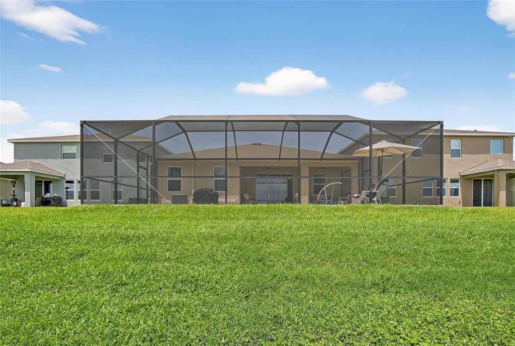 出租: $3,200 (4 贝兹, 2 浴室, 2035 平方英尺)