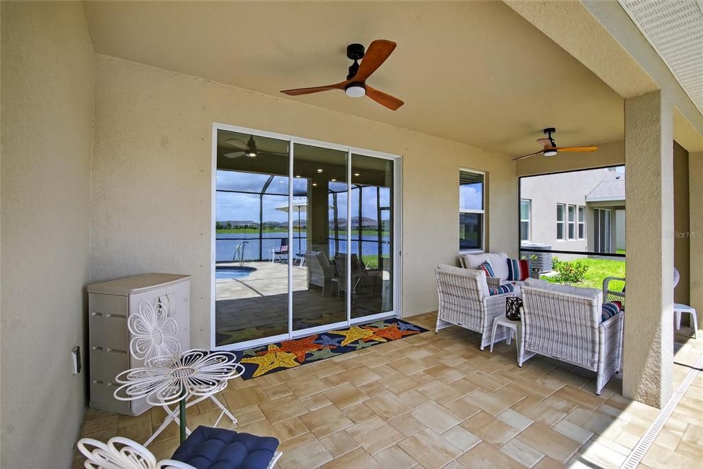 出租: $3,200 (4 贝兹, 2 浴室, 2035 平方英尺)