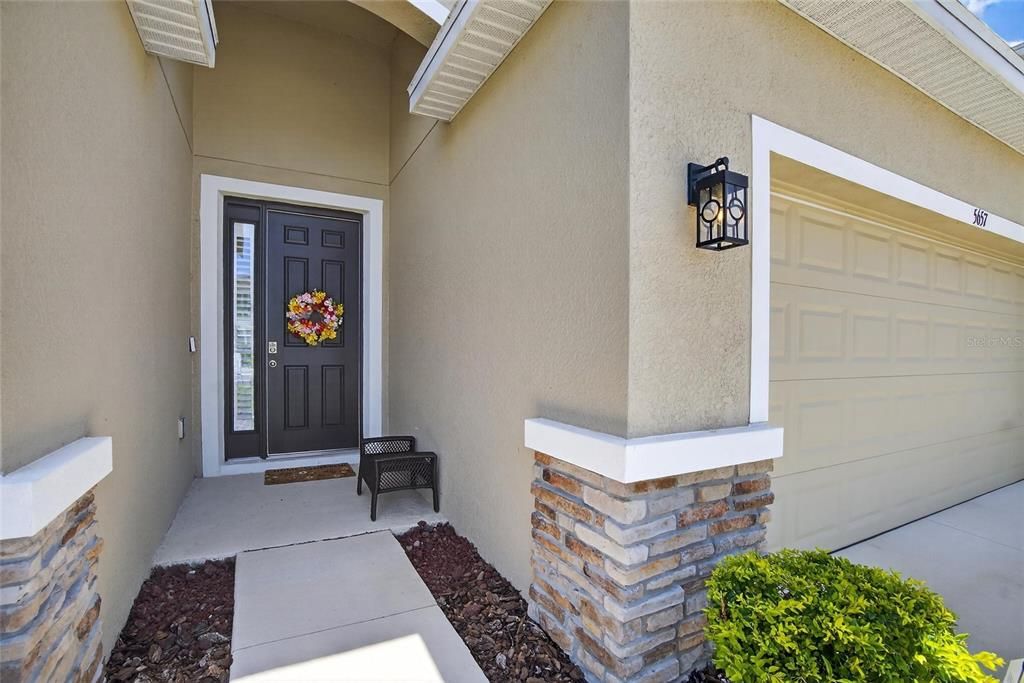 出租: $3,200 (4 贝兹, 2 浴室, 2035 平方英尺)