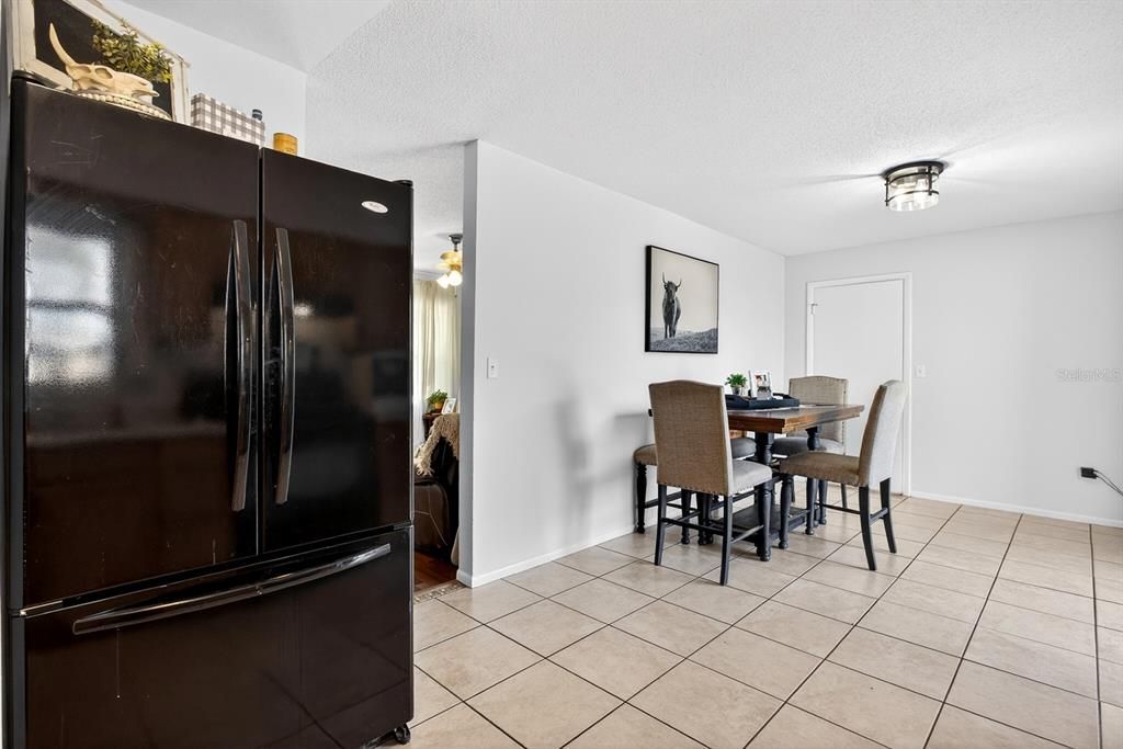 En Venta: $289,900 (3 camas, 2 baños, 1192 Pies cuadrados)