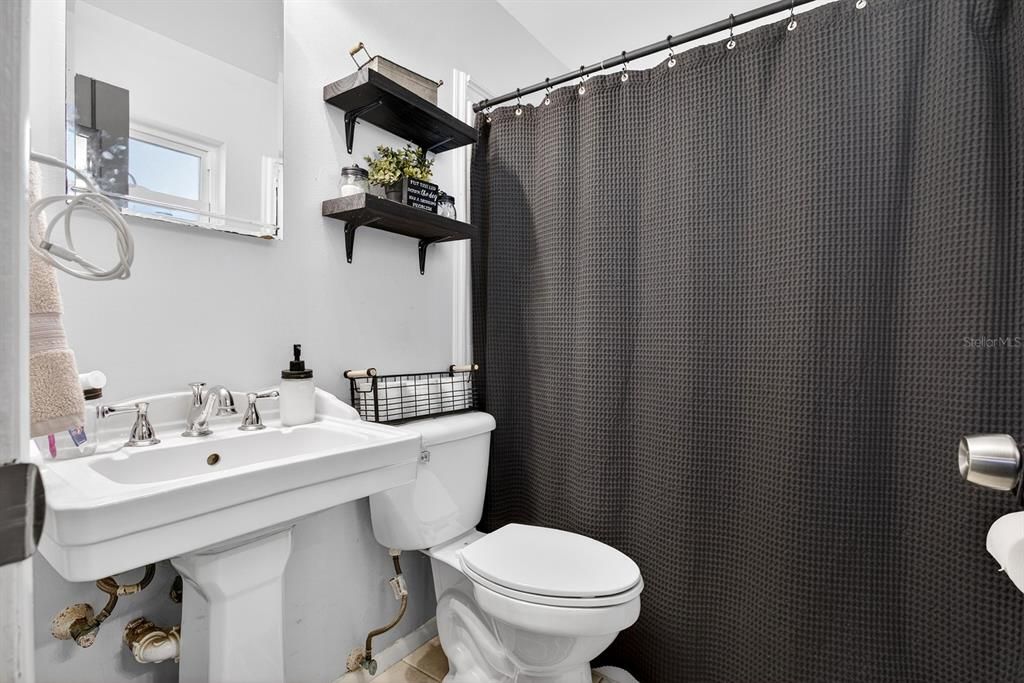 En Venta: $289,900 (3 camas, 2 baños, 1192 Pies cuadrados)