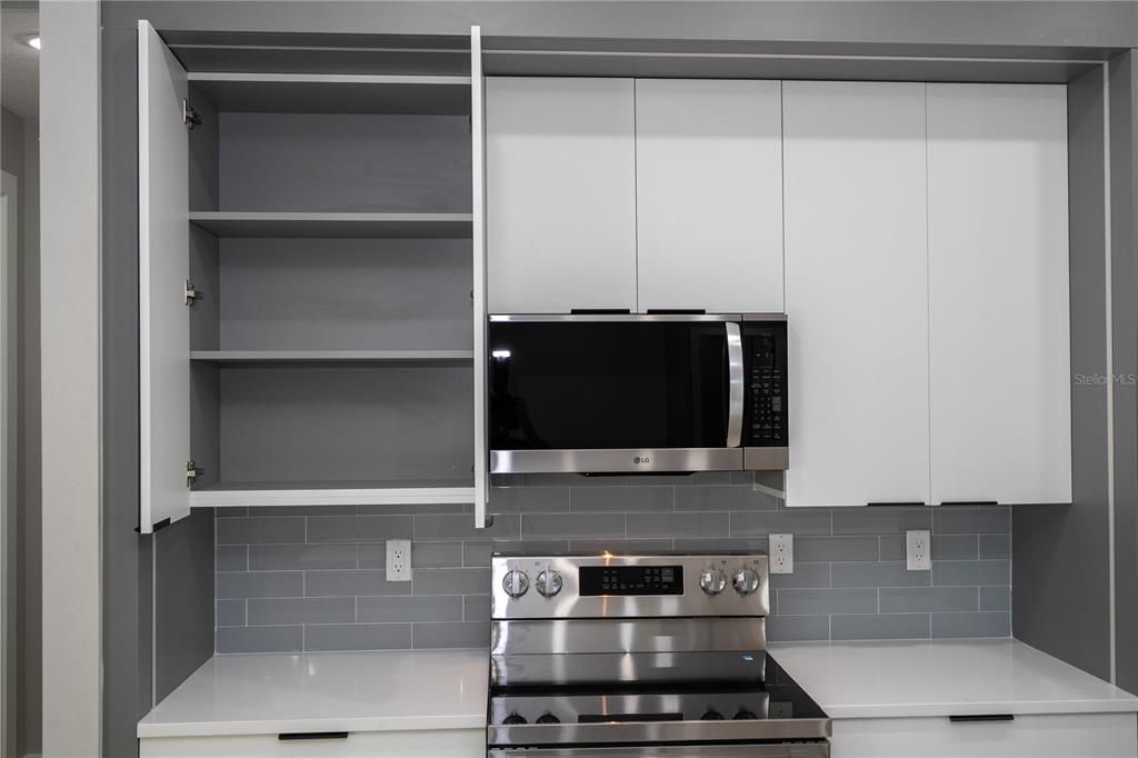 На продажу: $520,000 (4 спален, 3 ванн, 1795 Квадратных фут)