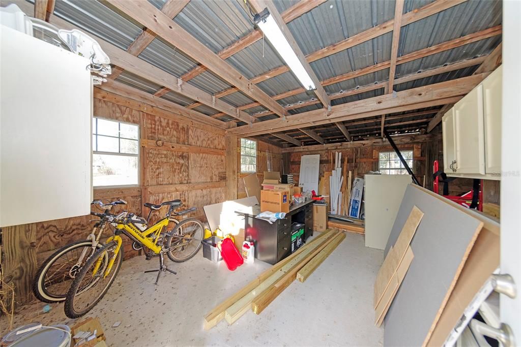 En Venta: $369,000 (4 camas, 2 baños, 2094 Pies cuadrados)