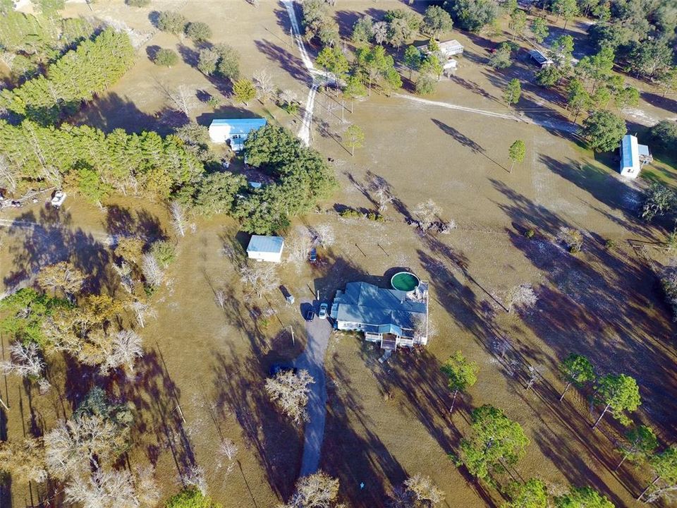 En Venta: $369,000 (4 camas, 2 baños, 2094 Pies cuadrados)