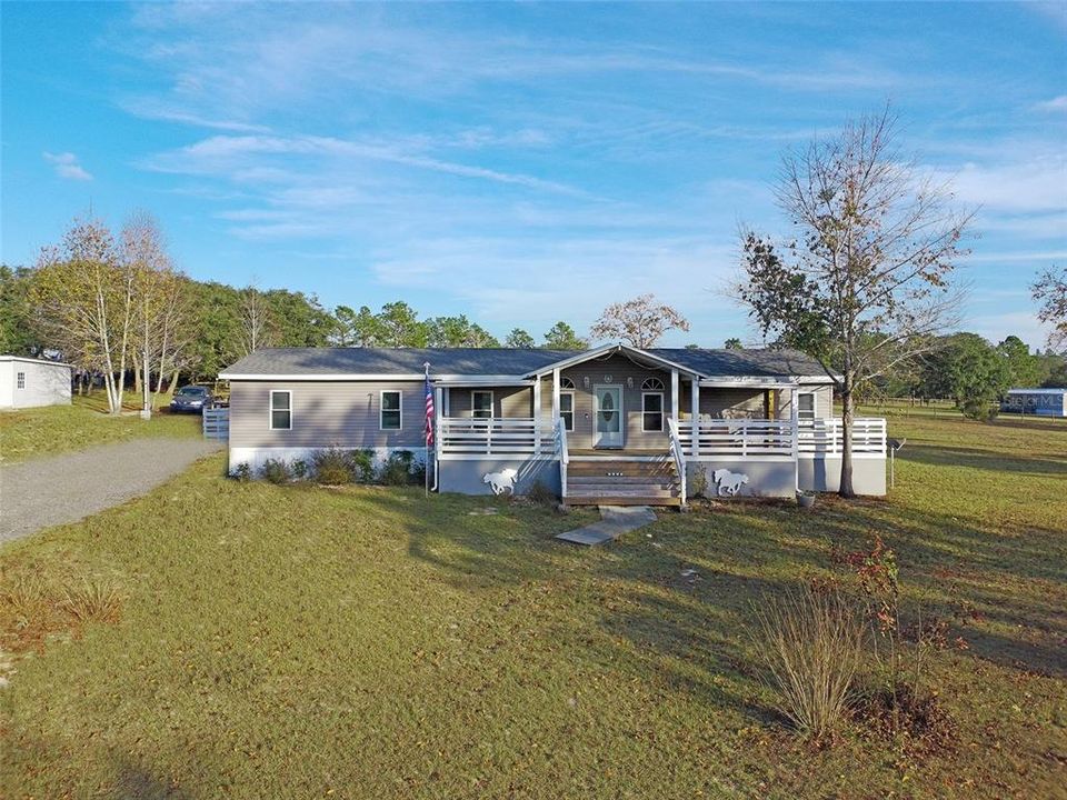 En Venta: $369,000 (4 camas, 2 baños, 2094 Pies cuadrados)