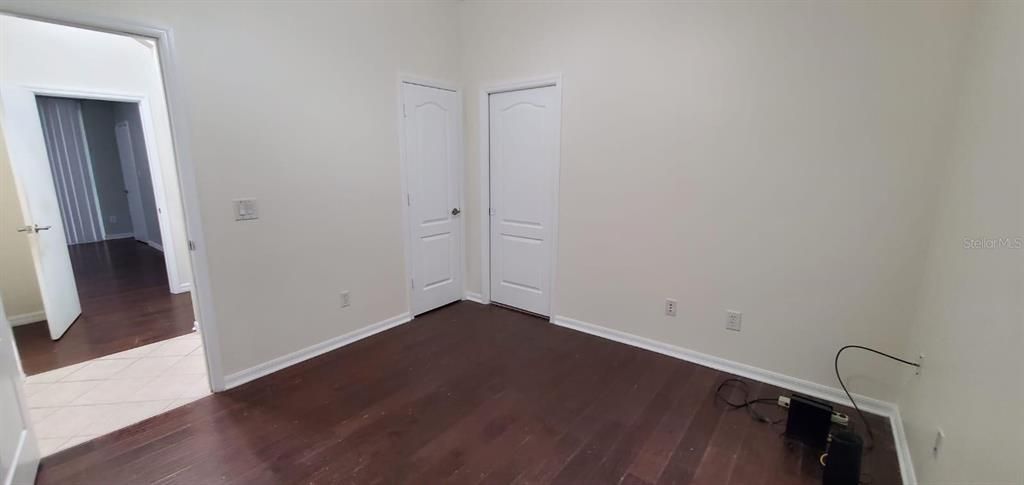 For Rent: $3,400 (5 beds, 3 baths, 3180 Square Feet)