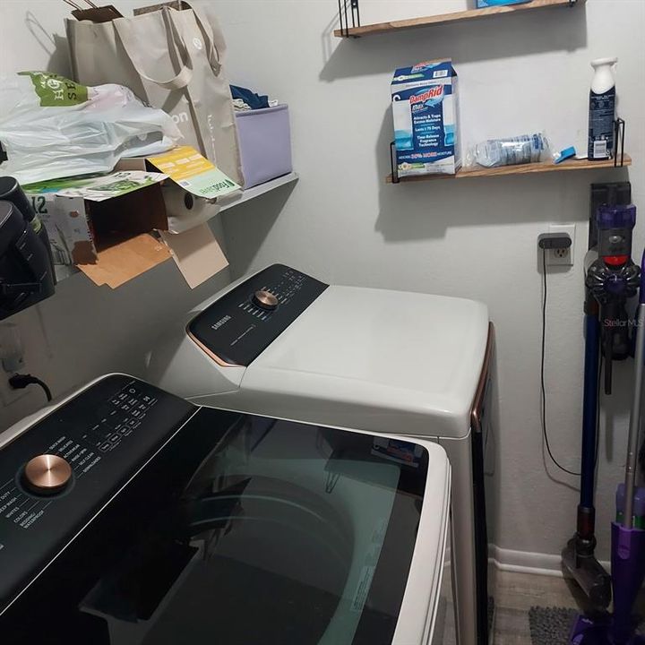 На продажу: $130,000 (1 спален, 1 ванн, 828 Квадратных фут)