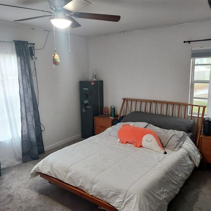 На продажу: $130,000 (1 спален, 1 ванн, 828 Квадратных фут)