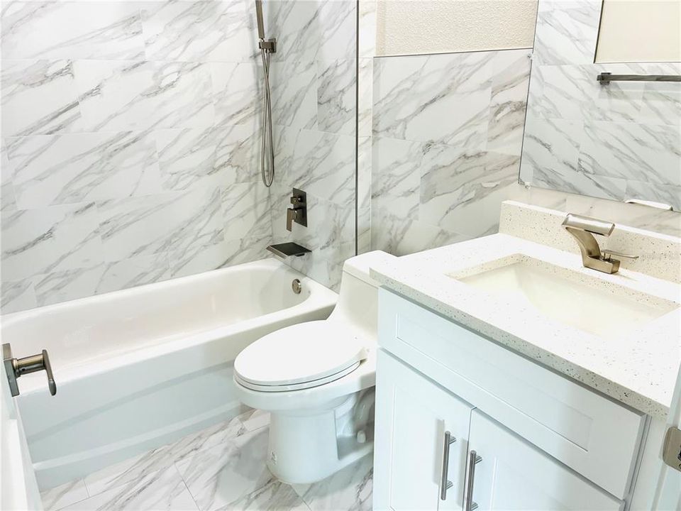 En Renta: $1,800 (3 camas, 2 baños, 1240 Pies cuadrados)