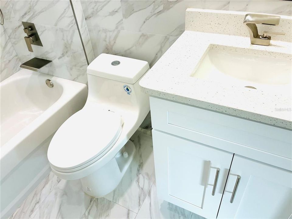 En Renta: $1,800 (3 camas, 2 baños, 1240 Pies cuadrados)