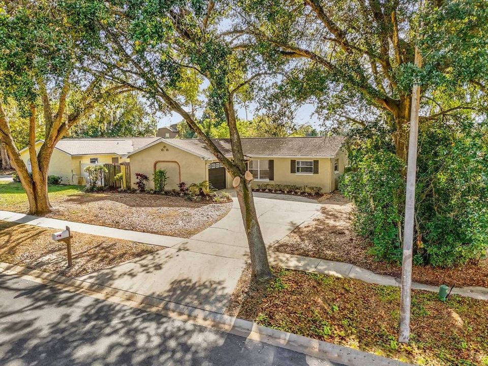 For Sale: $334,900 (3 beds, 2 baths, 1154 Square Feet)