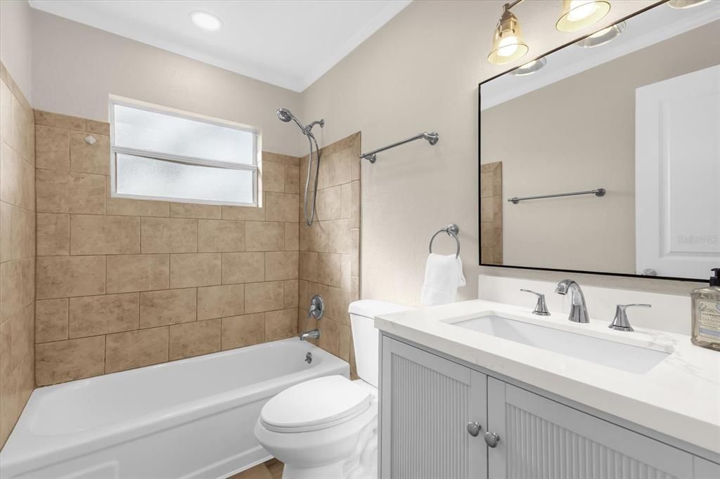 For Sale: $334,900 (3 beds, 2 baths, 1154 Square Feet)