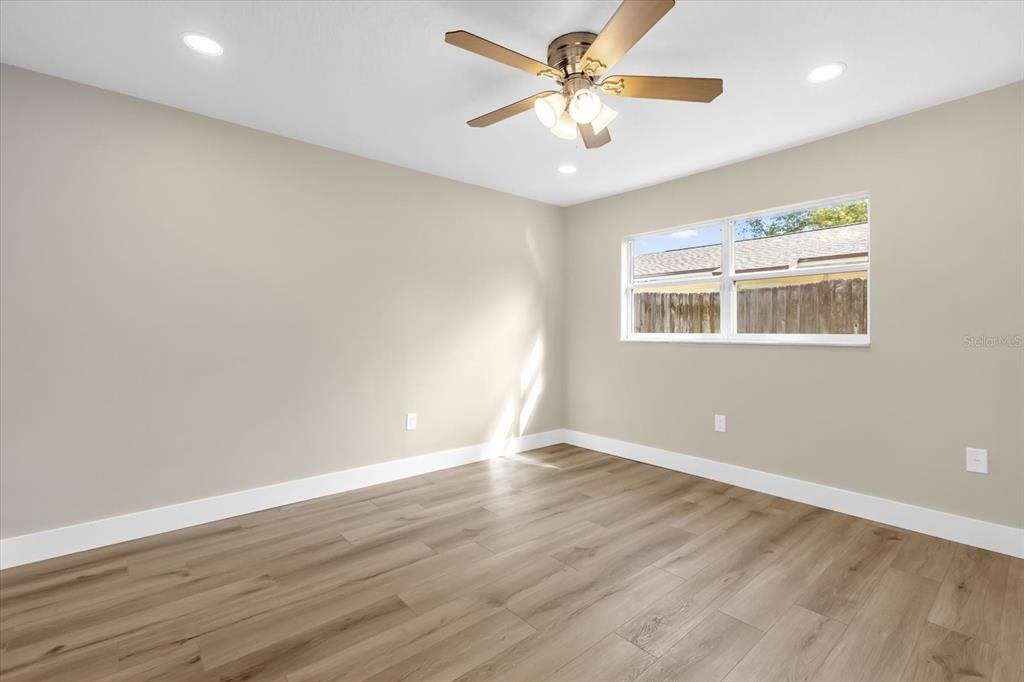 For Sale: $334,900 (3 beds, 2 baths, 1154 Square Feet)