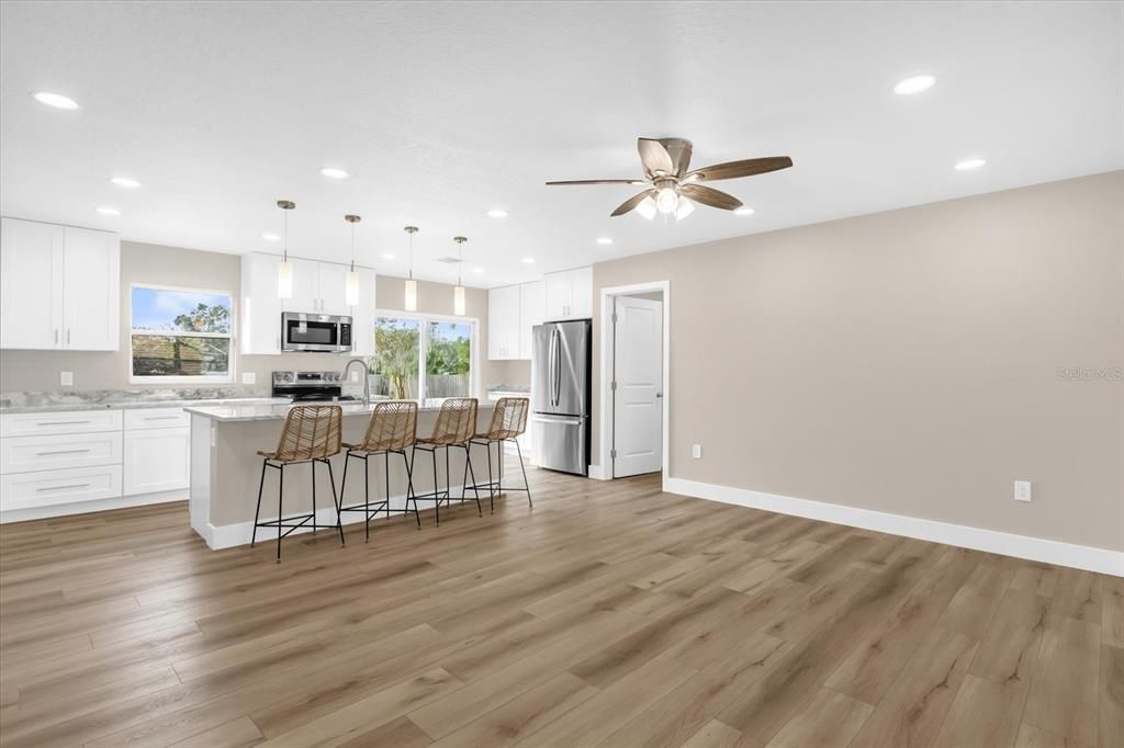 For Sale: $334,900 (3 beds, 2 baths, 1154 Square Feet)