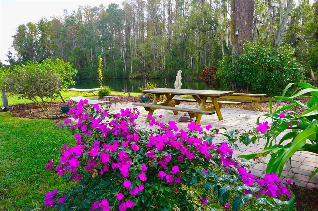 待售: $274,900 (2 贝兹, 2 浴室, 1368 平方英尺)