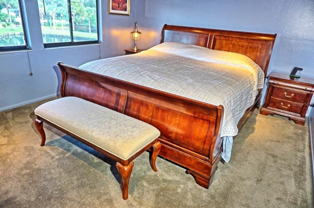 待售: $274,900 (2 贝兹, 2 浴室, 1368 平方英尺)