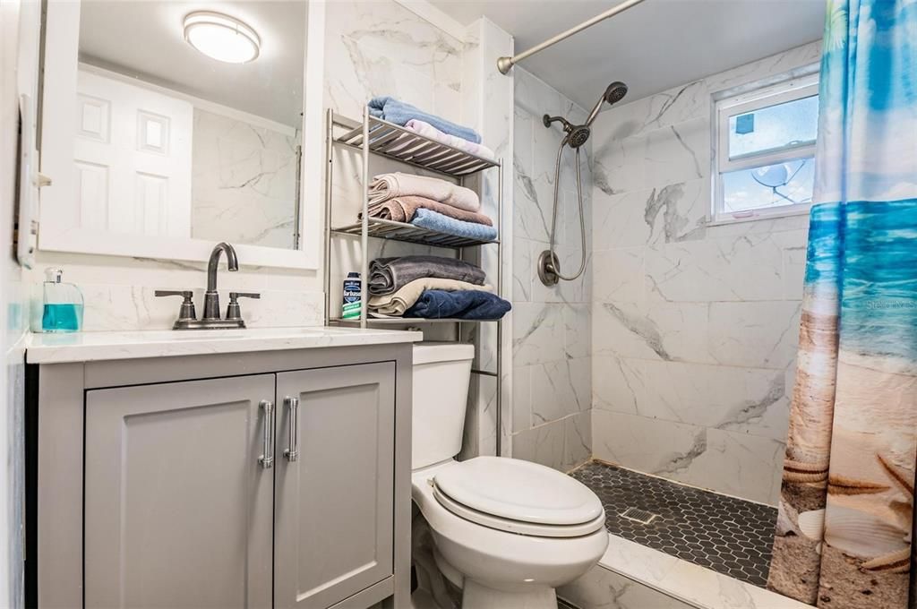 For Sale: $275,000 (2 beds, 2 baths, 1377 Square Feet)