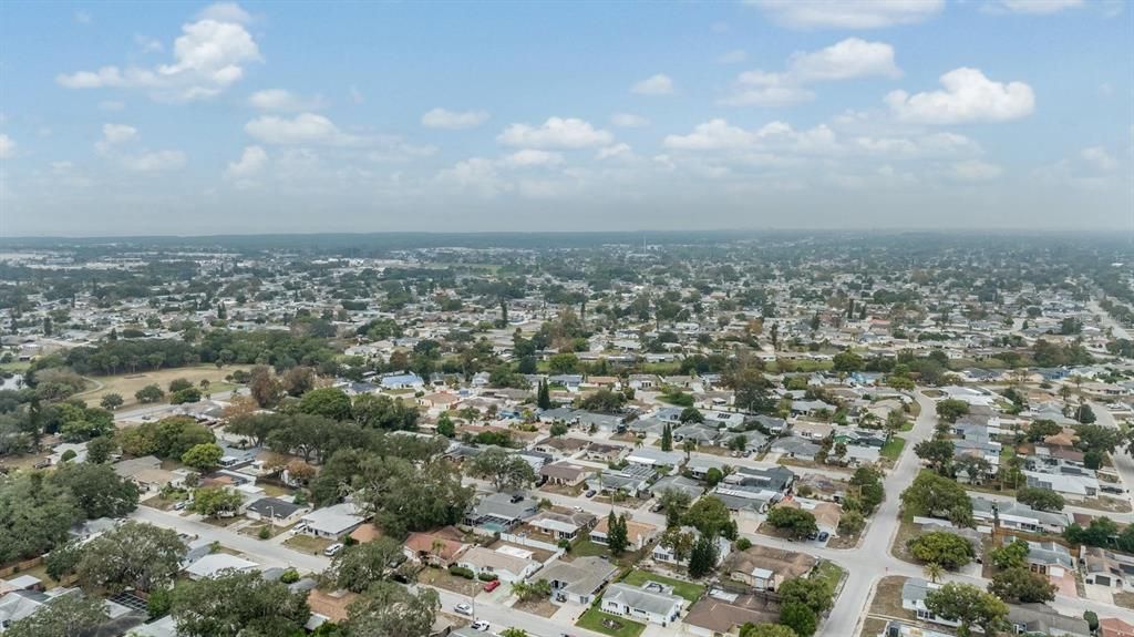 For Sale: $275,000 (2 beds, 2 baths, 1377 Square Feet)