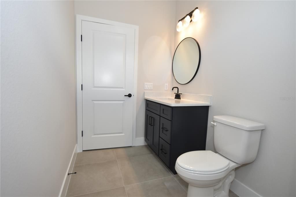 待售: $559,000 (6 贝兹, 0 浴室, 2742 平方英尺)