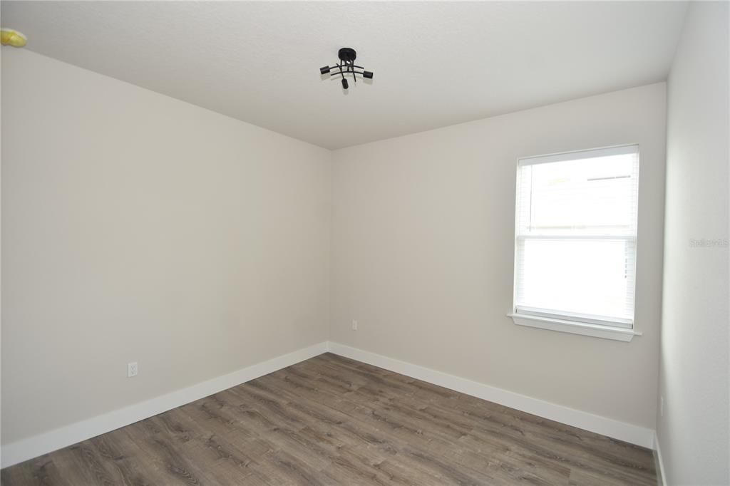 待售: $559,000 (6 贝兹, 0 浴室, 2742 平方英尺)