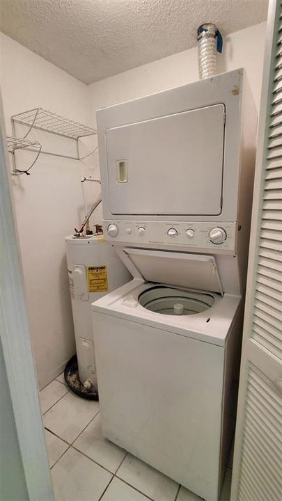 For Rent: $1,600 (2 beds, 2 baths, 1080 Square Feet)