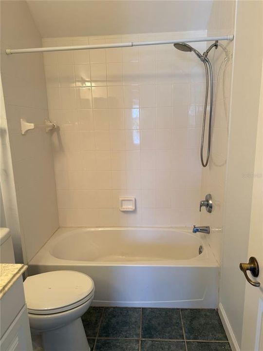 出租: $1,725 (1 贝兹, 1 浴室, 600 平方英尺)