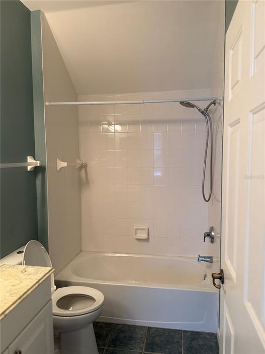 出租: $1,725 (1 贝兹, 1 浴室, 600 平方英尺)