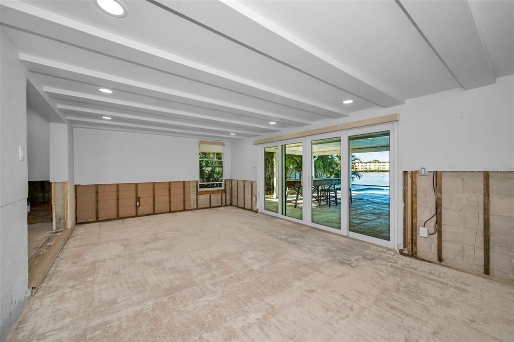 En Venta: $639,000 (3 camas, 2 baños, 1626 Pies cuadrados)