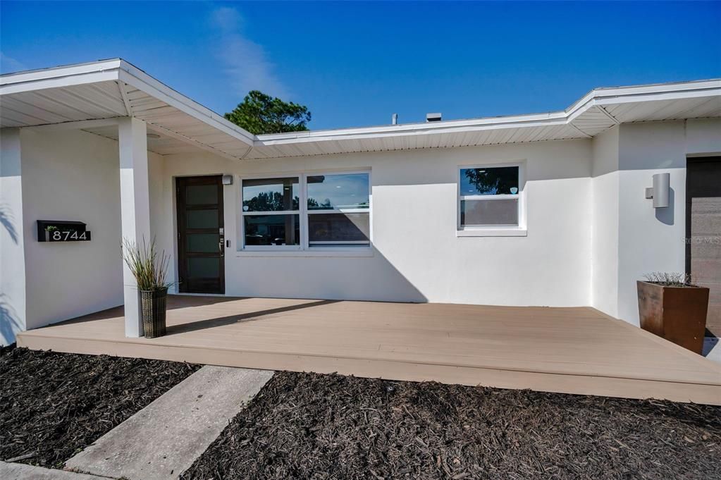 En Venta: $639,000 (3 camas, 2 baños, 1626 Pies cuadrados)