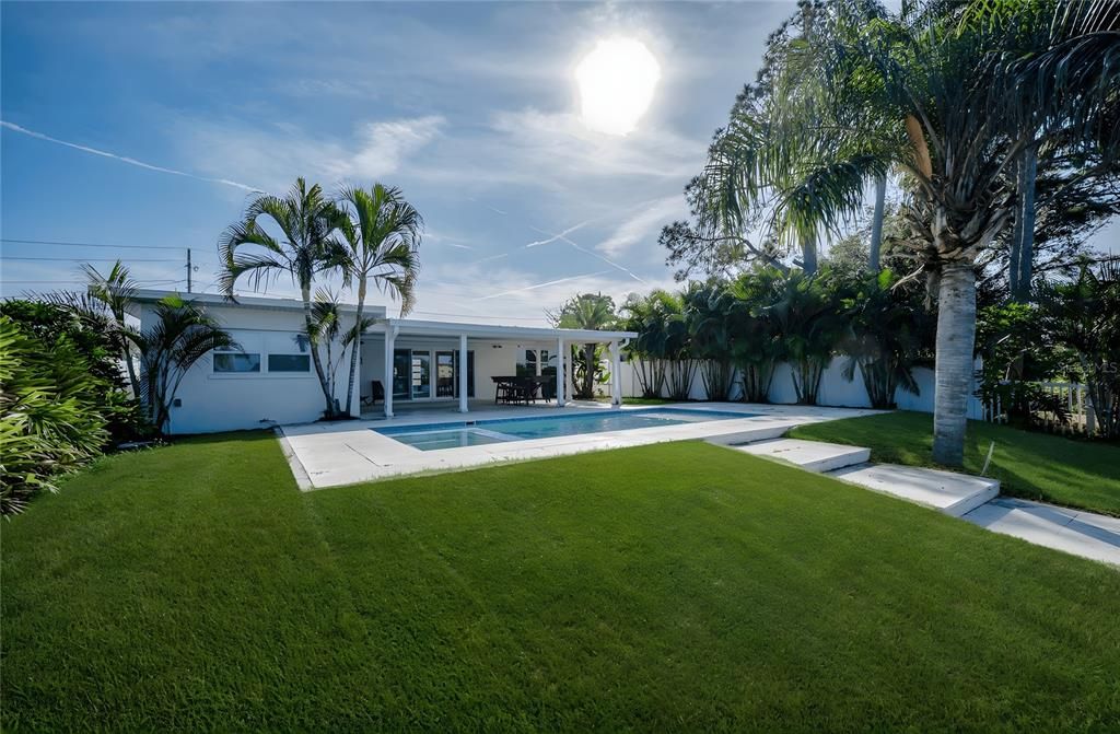 En Venta: $639,000 (3 camas, 2 baños, 1626 Pies cuadrados)