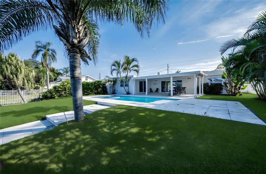 En Venta: $639,000 (3 camas, 2 baños, 1626 Pies cuadrados)