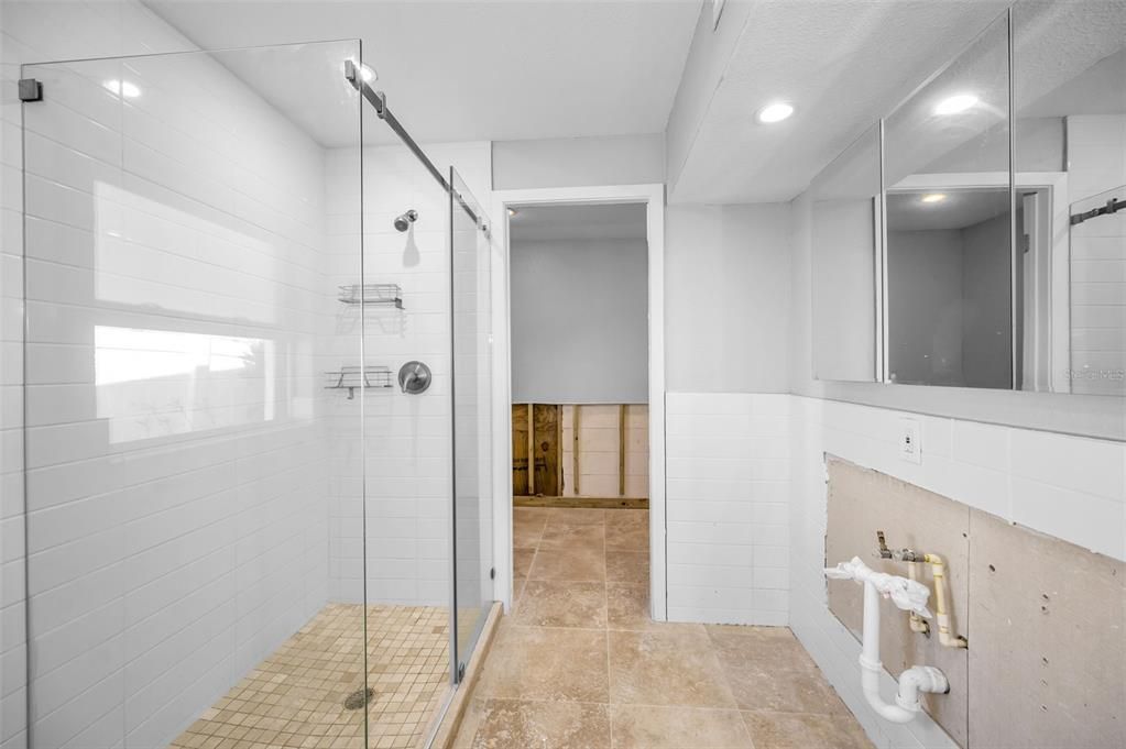 En Venta: $639,000 (3 camas, 2 baños, 1626 Pies cuadrados)