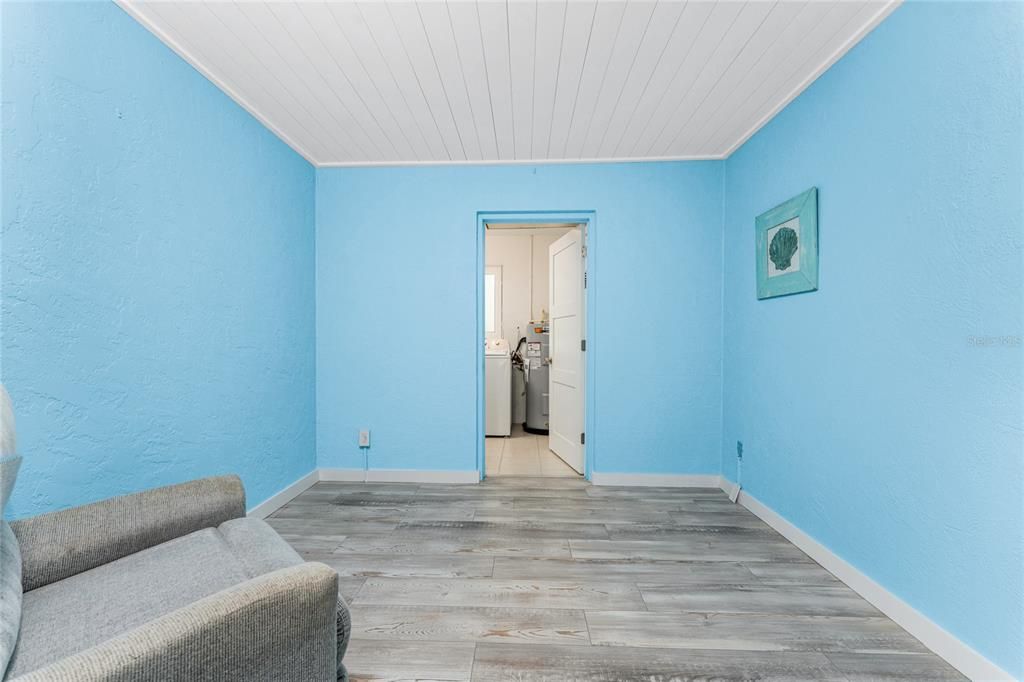 На продажу: $359,900 (2 спален, 2 ванн, 1275 Квадратных фут)