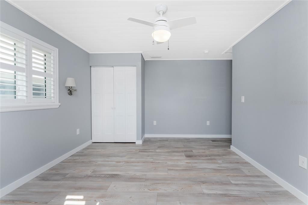 На продажу: $359,900 (2 спален, 2 ванн, 1275 Квадратных фут)