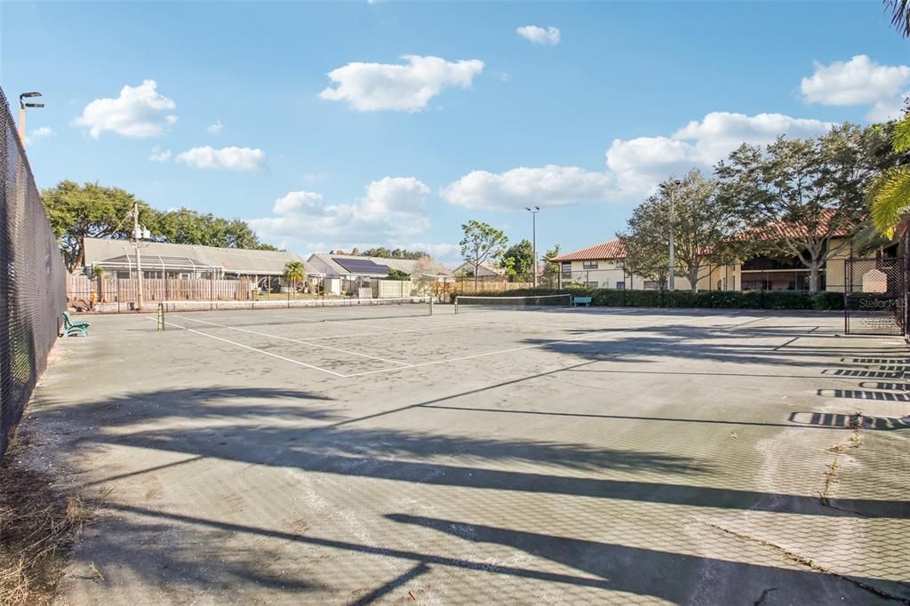 На продажу: $175,000 (1 спален, 1 ванн, 750 Квадратных фут)