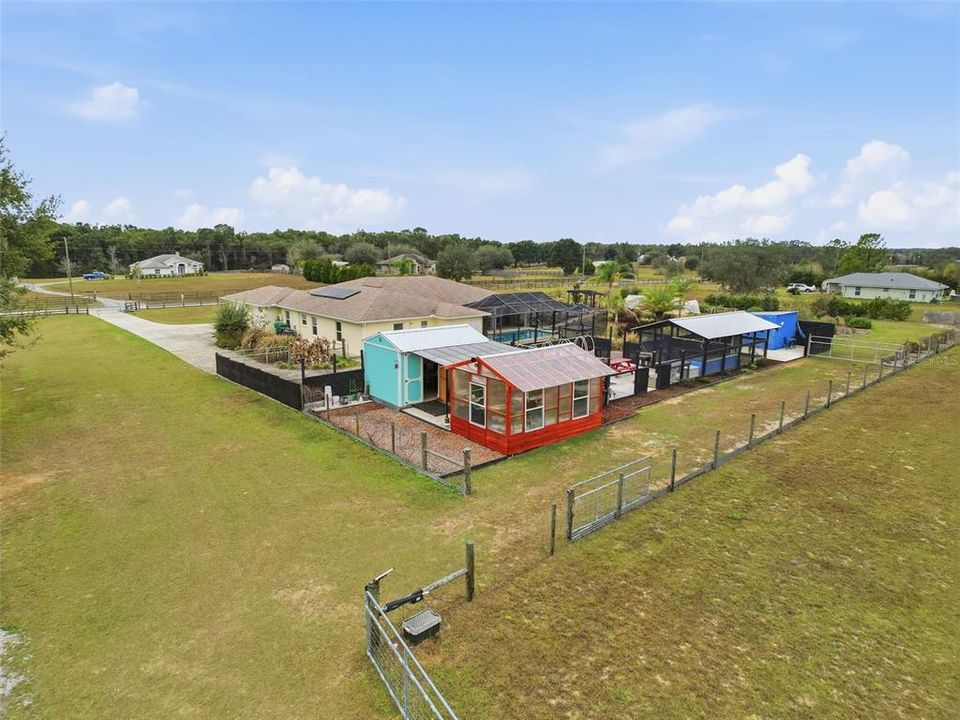 For Sale: $950,000 (4 beds, 4 baths, 2866 Square Feet)