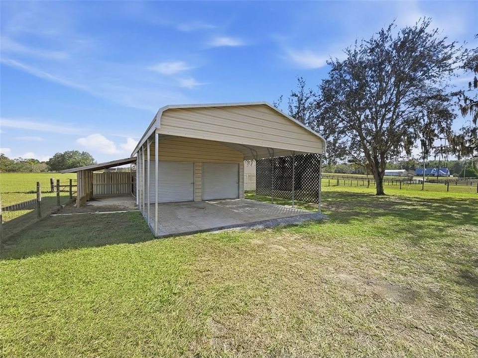 For Sale: $950,000 (4 beds, 4 baths, 2866 Square Feet)