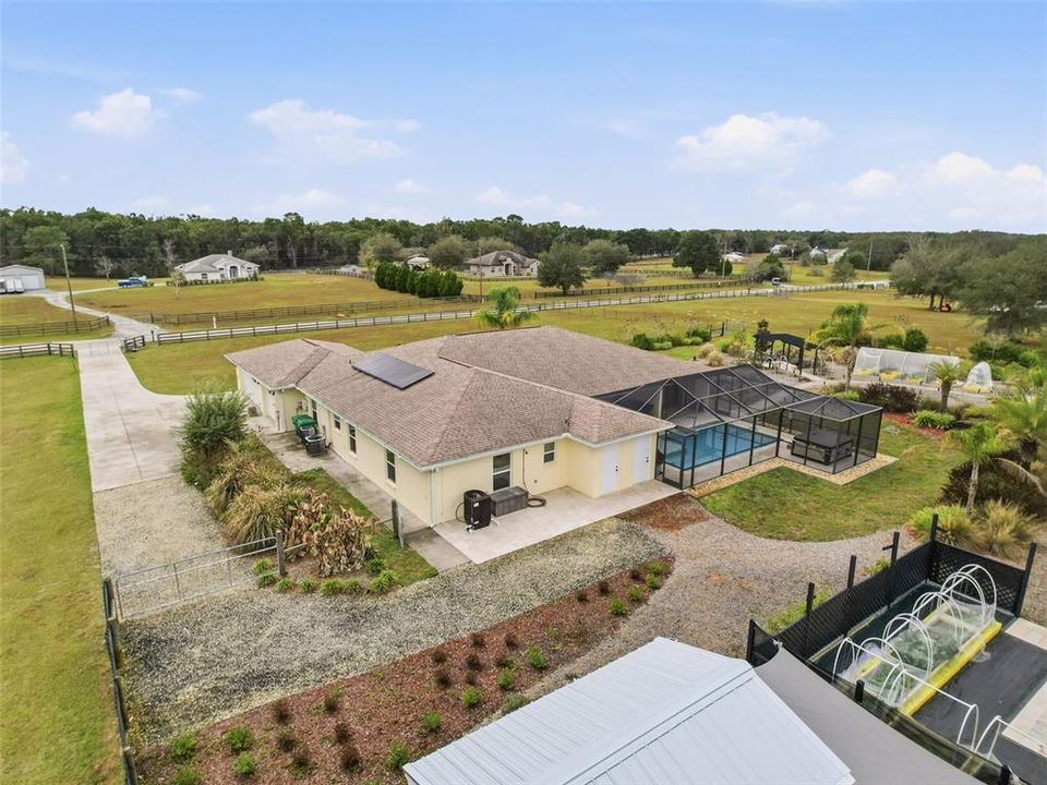 For Sale: $950,000 (4 beds, 4 baths, 2866 Square Feet)