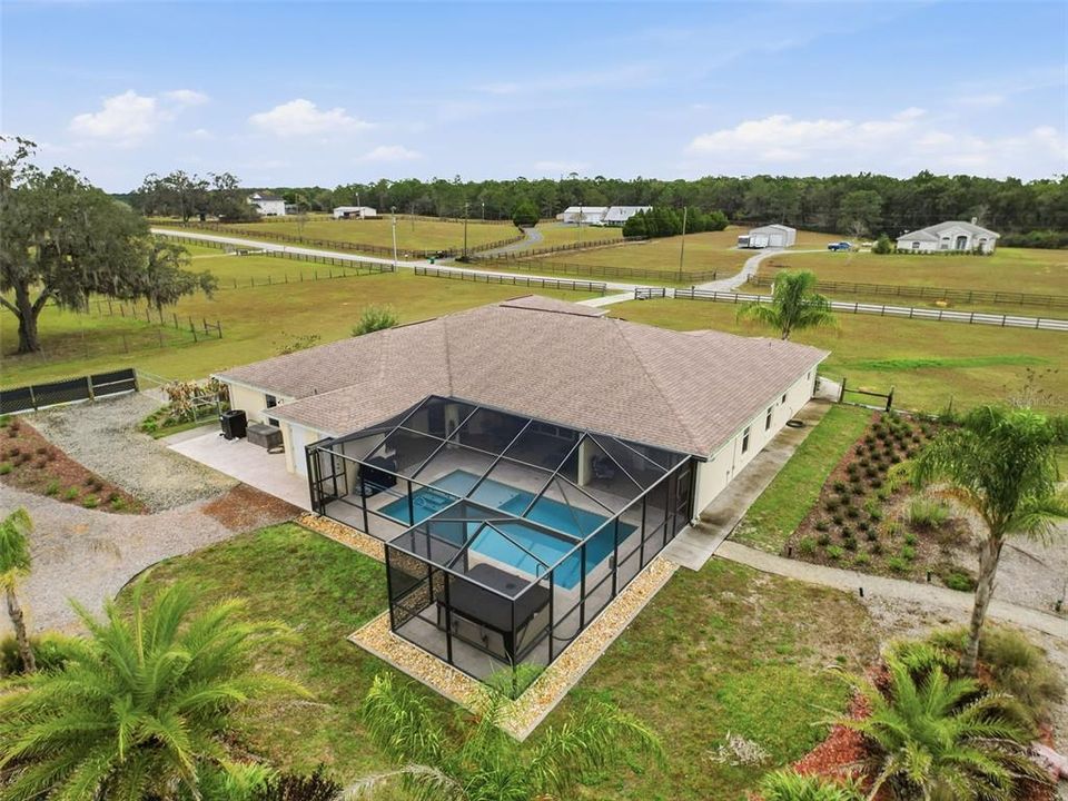 For Sale: $950,000 (4 beds, 4 baths, 2866 Square Feet)